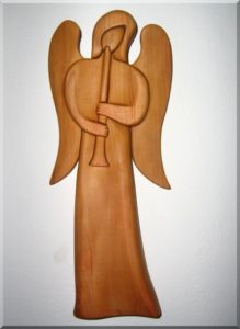 Statuetten, Engel mit Trompete II. 24 cm