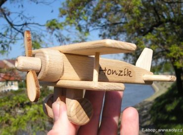 Kleines Flugzeug, Holzflugzeug - Doppeldecker Holzspielzeug