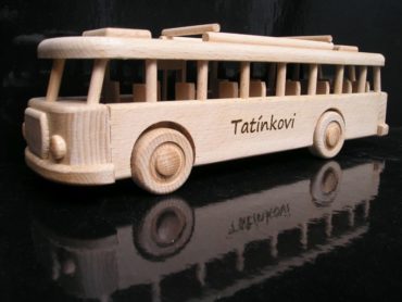 Busse Holzspielzeug, Geschenk für Busfahrer